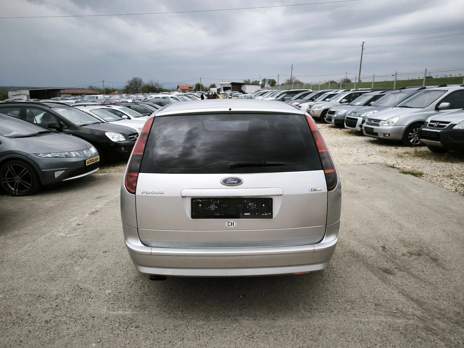 Ford Focus 1.6CTDI, снимка 5 - Автомобили и джипове - 54268411