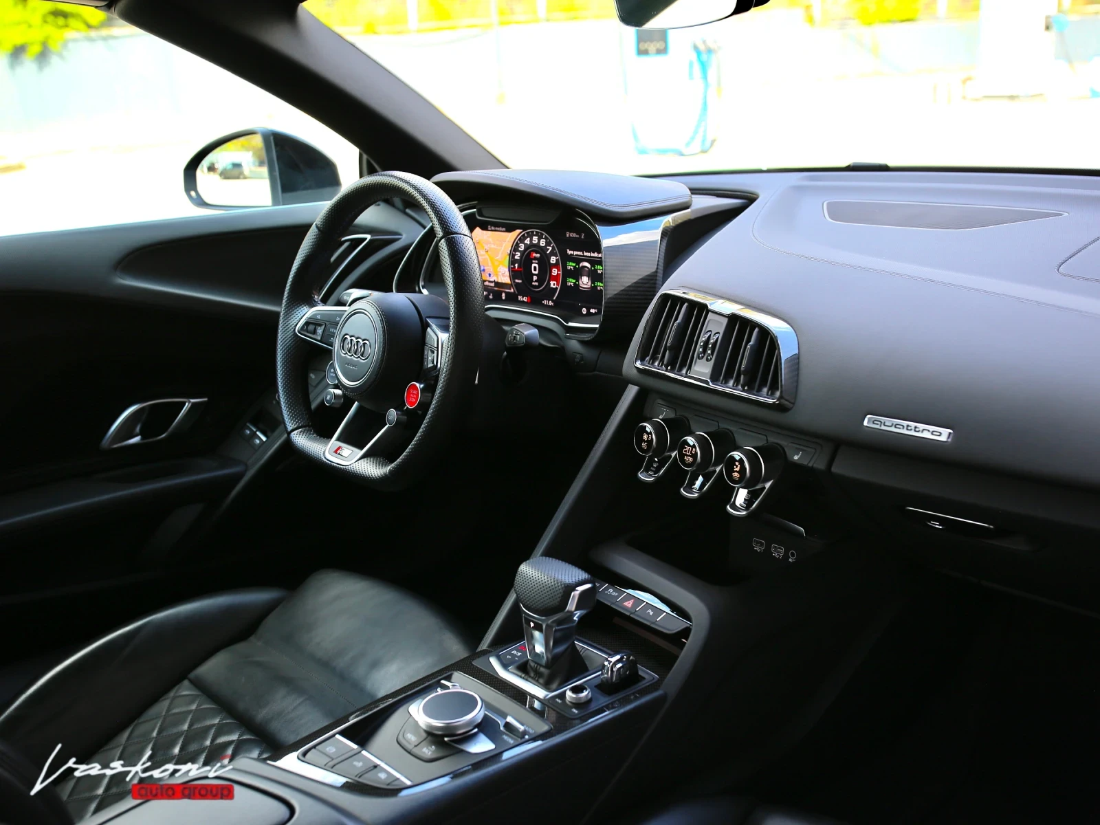 Audi R8 V10 SPYDER PERFORMANCE FULL CARBON CERAMIC, снимка 10 - Автомобили и джипове - 54300870