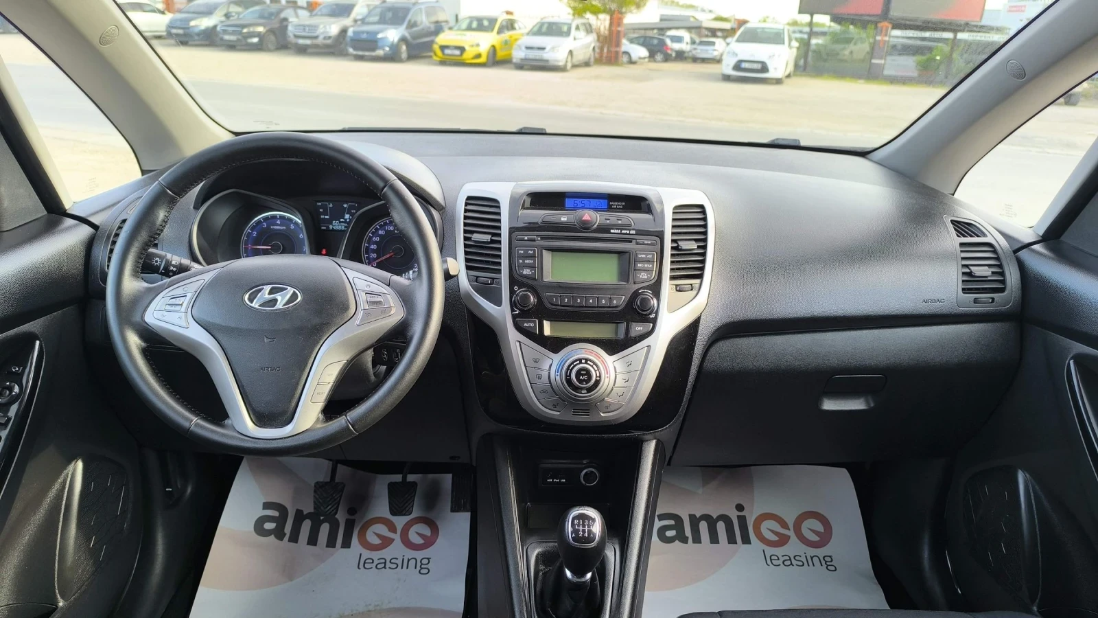 Hyundai Ix20 1.4i, снимка 9 - Автомобили и джипове - 54346747