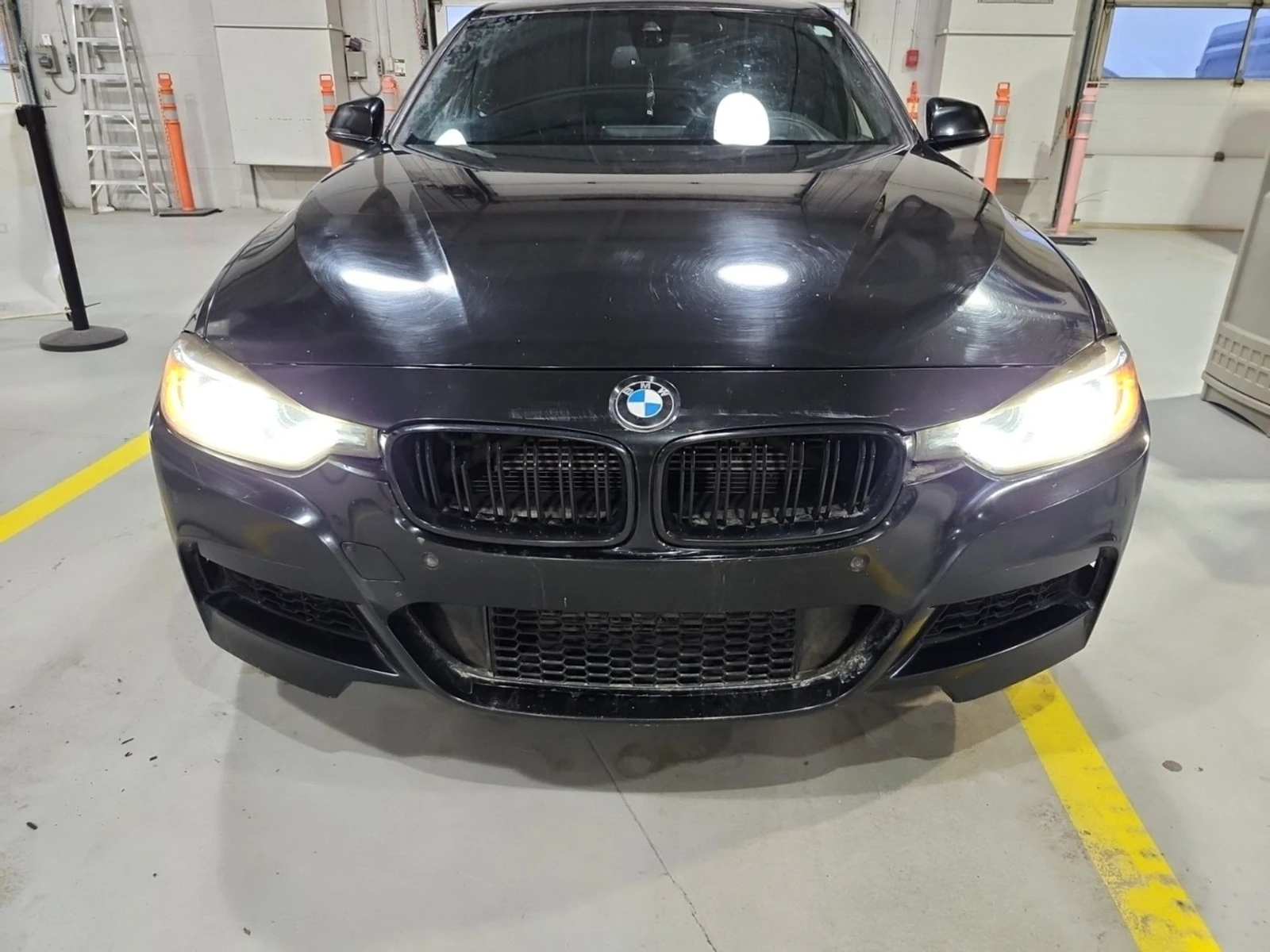 BMW 335 MPACK* ПОДГРЕВ* КАМЕРА* KEYLESSHARMAN* , снимка 2 - Автомобили и джипове - 54417546