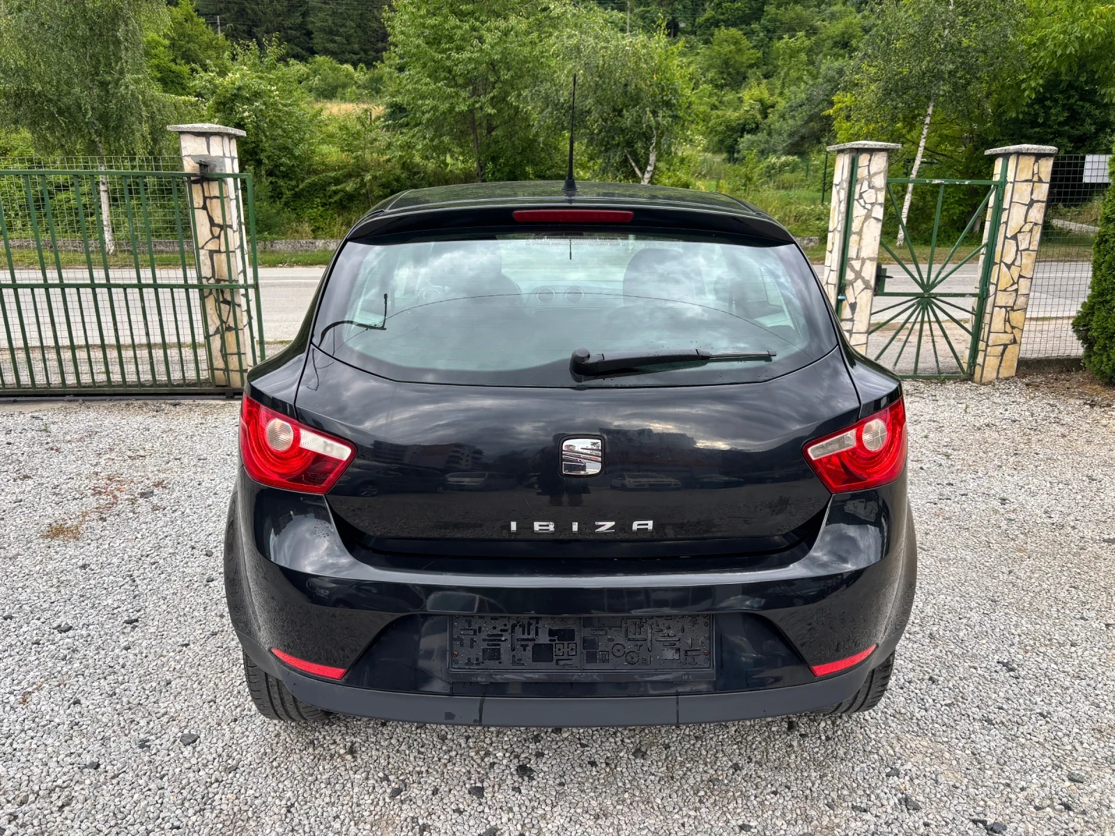 Seat Ibiza 1.4 БЕНЗИН , снимка 5 - Автомобили и джипове - 55267265