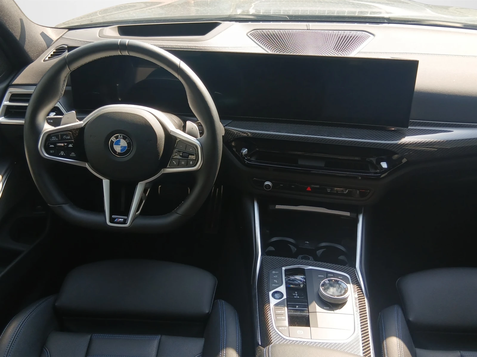 BMW 330 xDrive Sedan, снимка 7 - Автомобили и джипове - 55291002