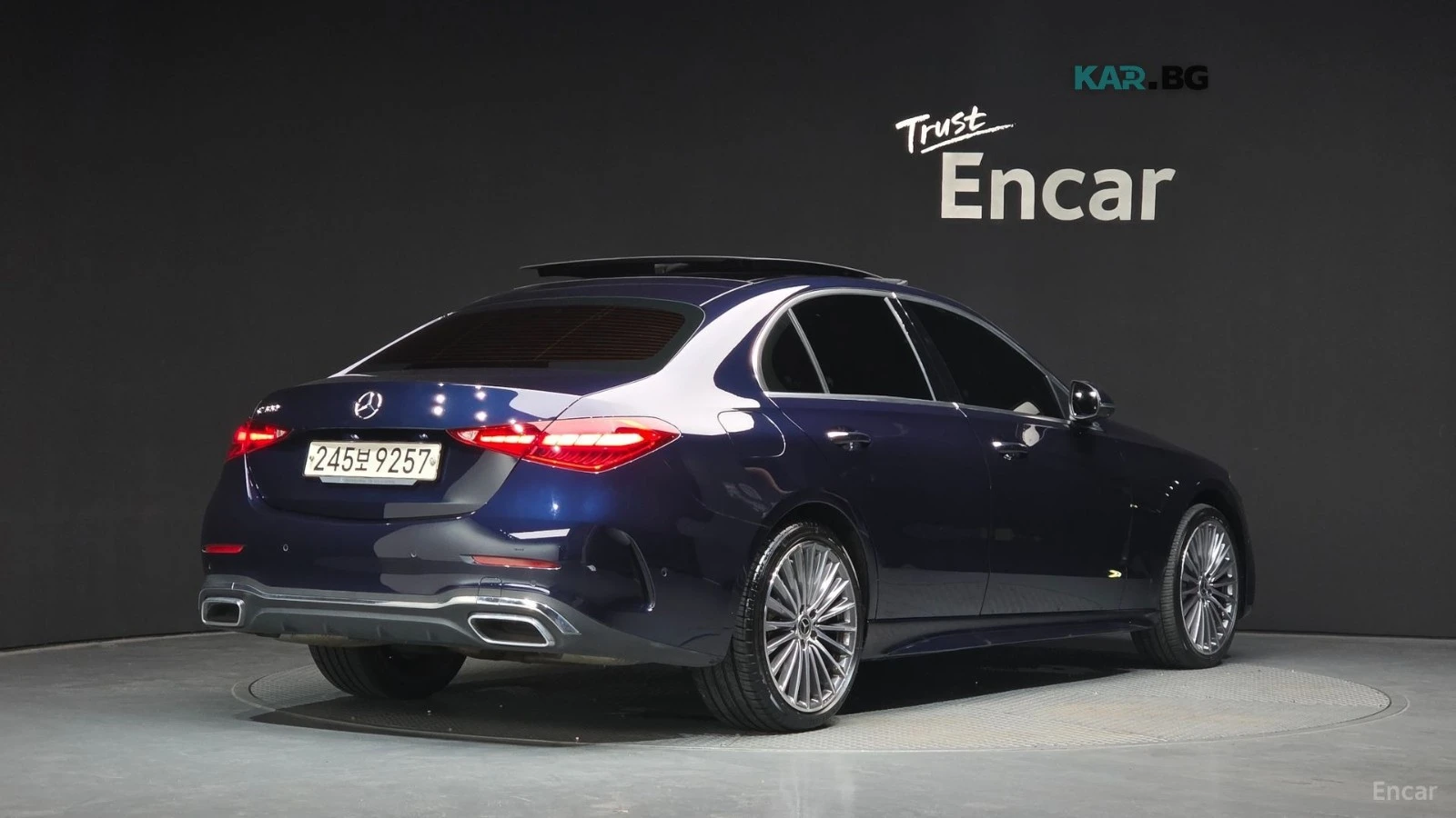 Mercedes-Benz C 300 AMG* HEADUP* 360 CAM* ОБДУХВАНЕ* ПАМЕТ* ПОДГРЕВ, снимка 2 - Автомобили и джипове - 56070663