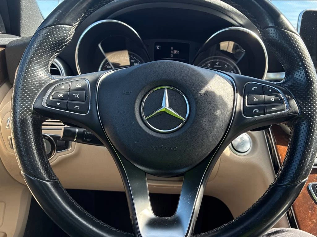 Mercedes-Benz C 300 4MATIC* АМГ ПАКЕТ * ДВА КЛЮЧА, снимка 8 - Автомобили и джипове - 56079917