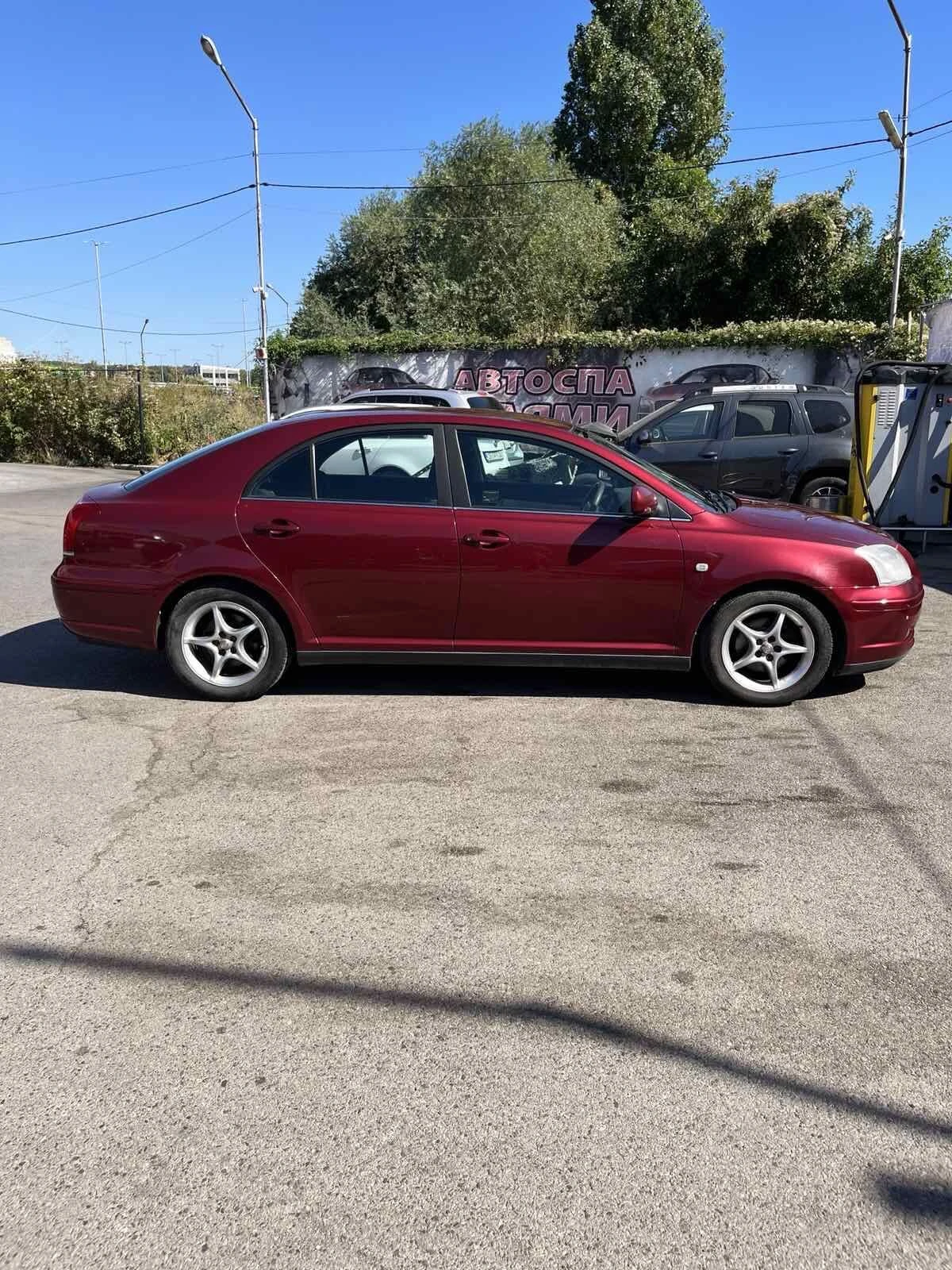 Toyota Avensis, снимка 5 - Автомобили и джипове - 56505290