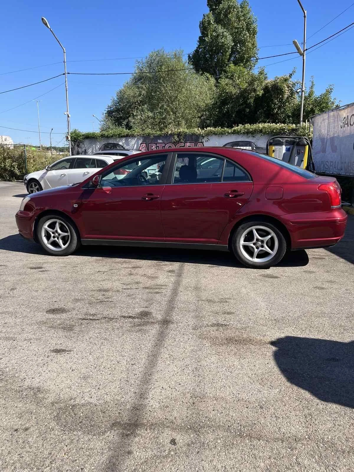Toyota Avensis, снимка 9 - Автомобили и джипове - 56505290