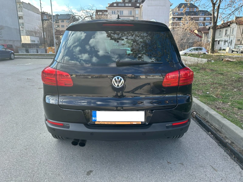 VW Tiguan, снимка 5 - Автомобили и джипове - 49349361