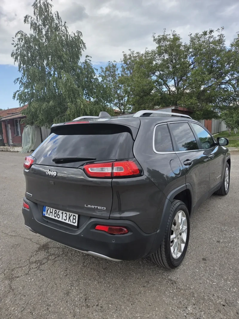 Jeep Cherokee 2.0, снимка 4 - Автомобили и джипове - 52580568