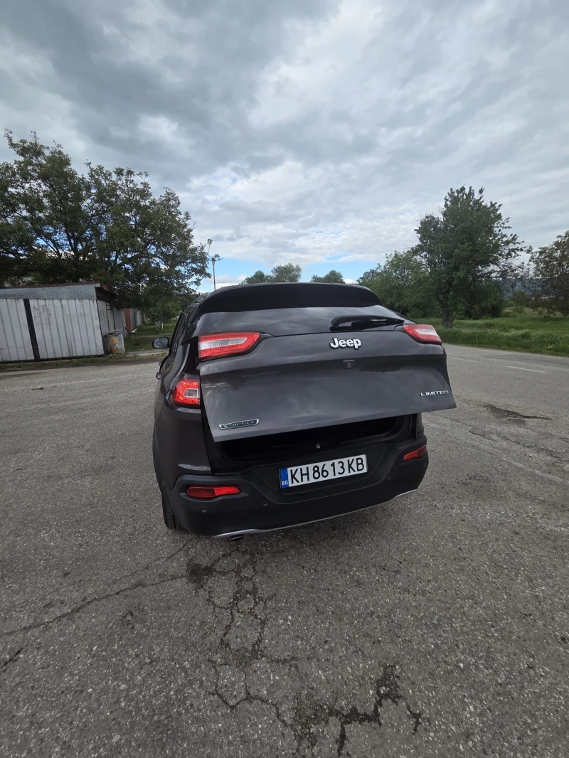 Jeep Cherokee 2.0, снимка 7 - Автомобили и джипове - 52580568