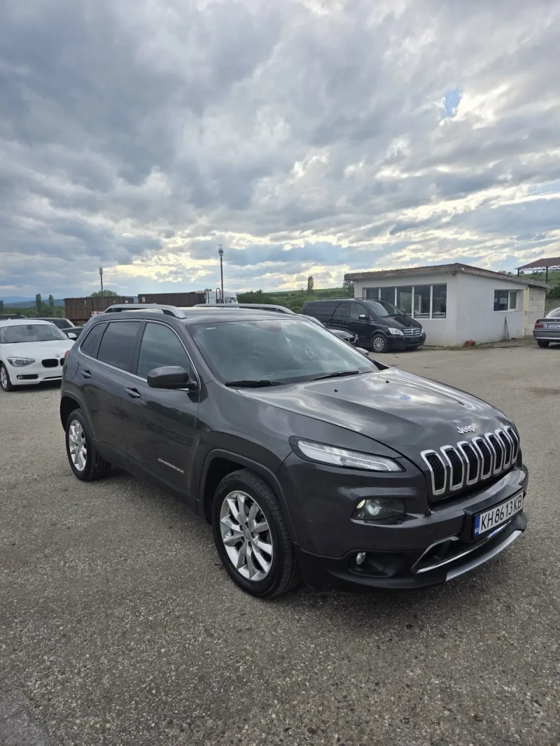 Jeep Cherokee 2.0, снимка 2 - Автомобили и джипове - 52580568