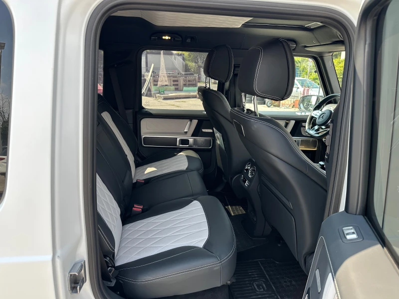 Mercedes-Benz G 500 V8 Final Edition, снимка 12 - Автомобили и джипове - 51089968