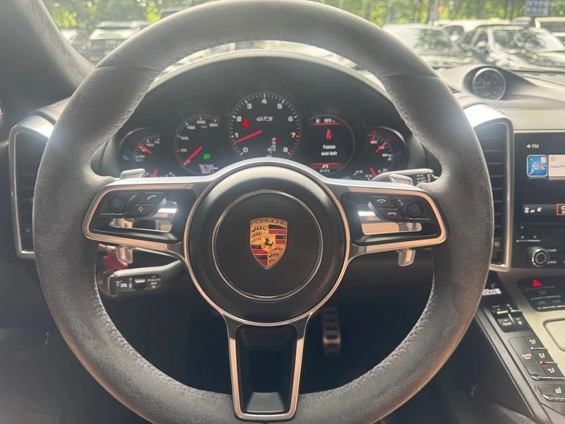 Porsche Cayenne 3.6 GTS| 440к.с.| ВКЛ.ТЕХНОТЕСТ, снимка 8 - Автомобили и джипове - 55197705