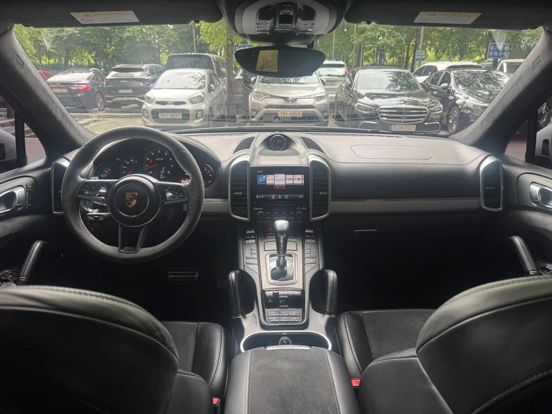 Porsche Cayenne 3.6 GTS| 440к.с.| ВКЛ.ТЕХНОТЕСТ, снимка 7 - Автомобили и джипове - 55197705