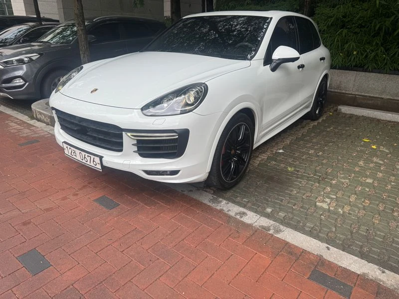 Porsche Cayenne 3.6 GTS| 440к.с.| ВКЛ.ТЕХНОТЕСТ