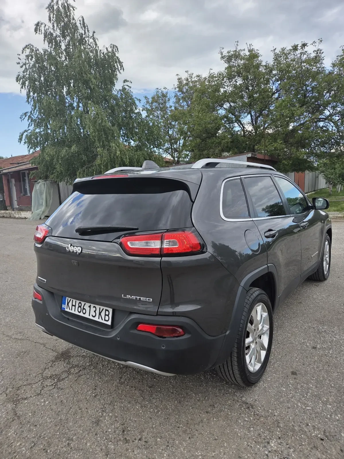 Jeep Cherokee 2.0 - изображение 4