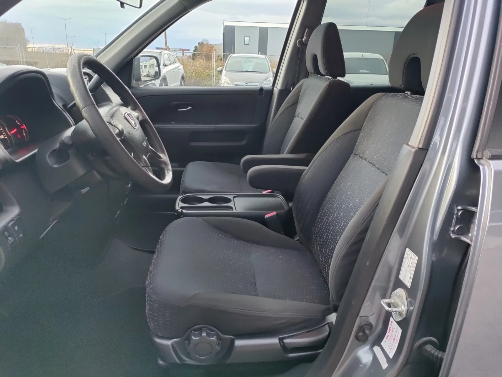 Honda Cr-v 2.0i-VTEC Face   4x4 | Mobile.bg   9