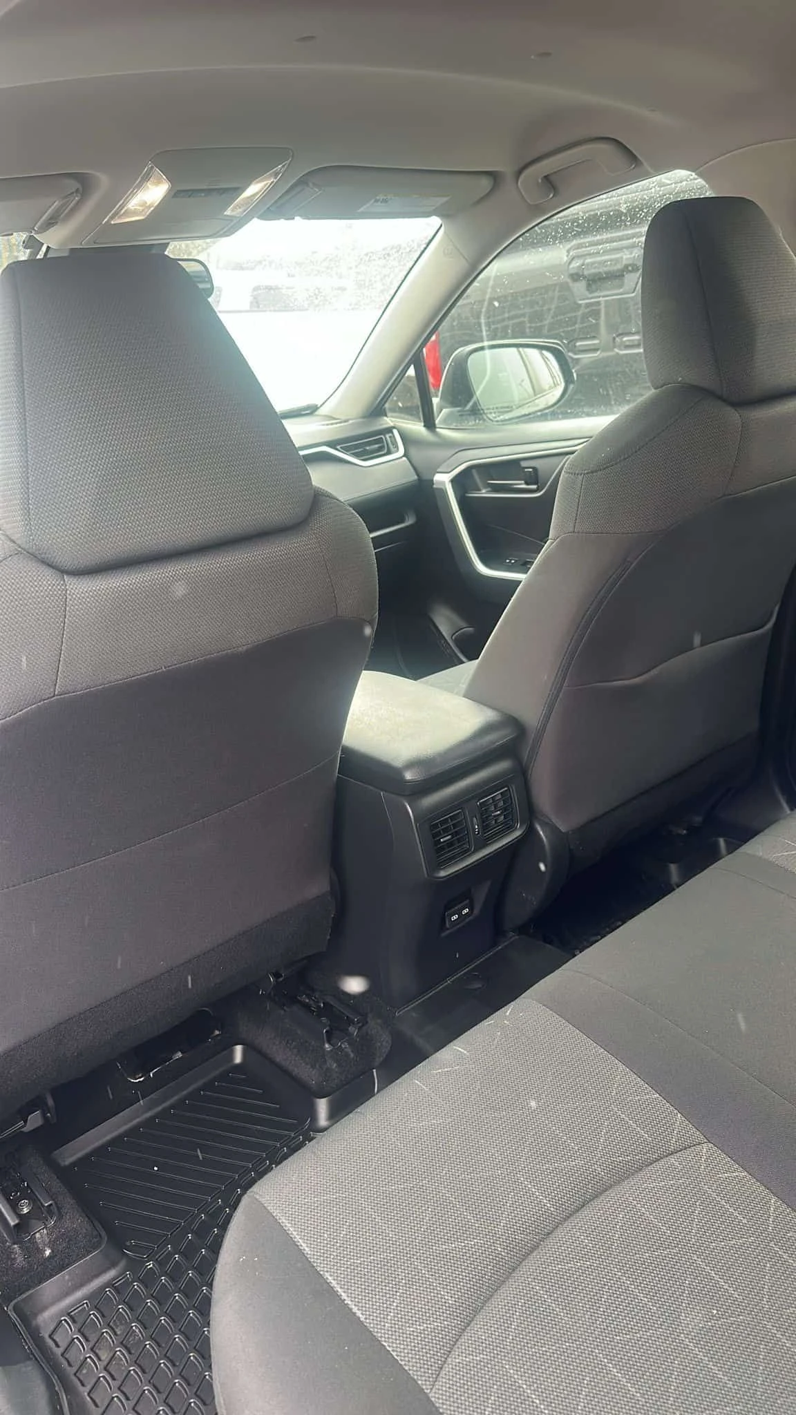 Toyota Rav4 * LE * CARFAX * 1 СОБСТВЕНИК * , снимка 8 - Автомобили и джипове - 53963606