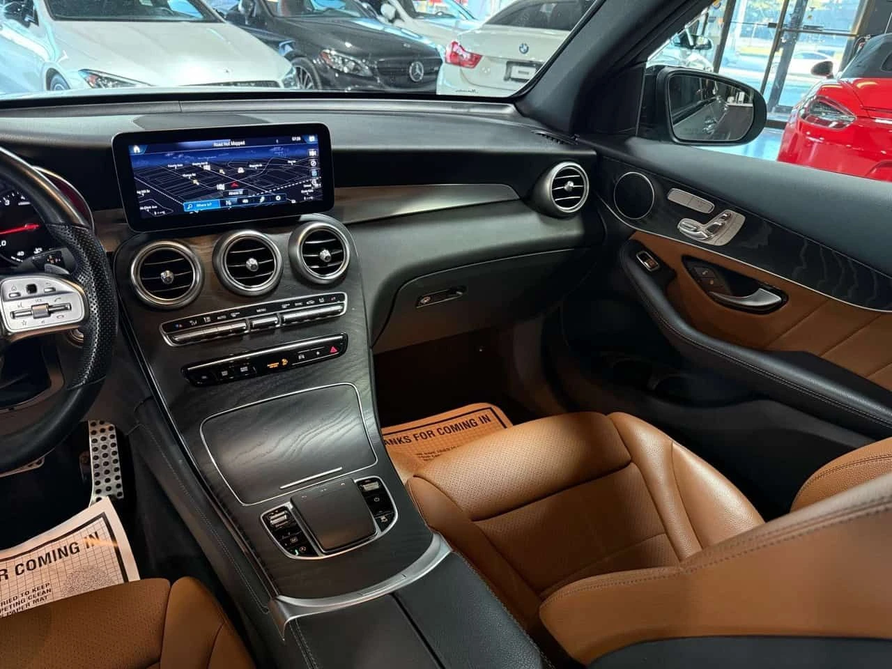 Mercedes-Benz GLC SUNROOF| KEYLESS| AMBIENT| MEMORY SEATS| HEATED SE, снимка 9 - Автомобили и джипове - 54345230
