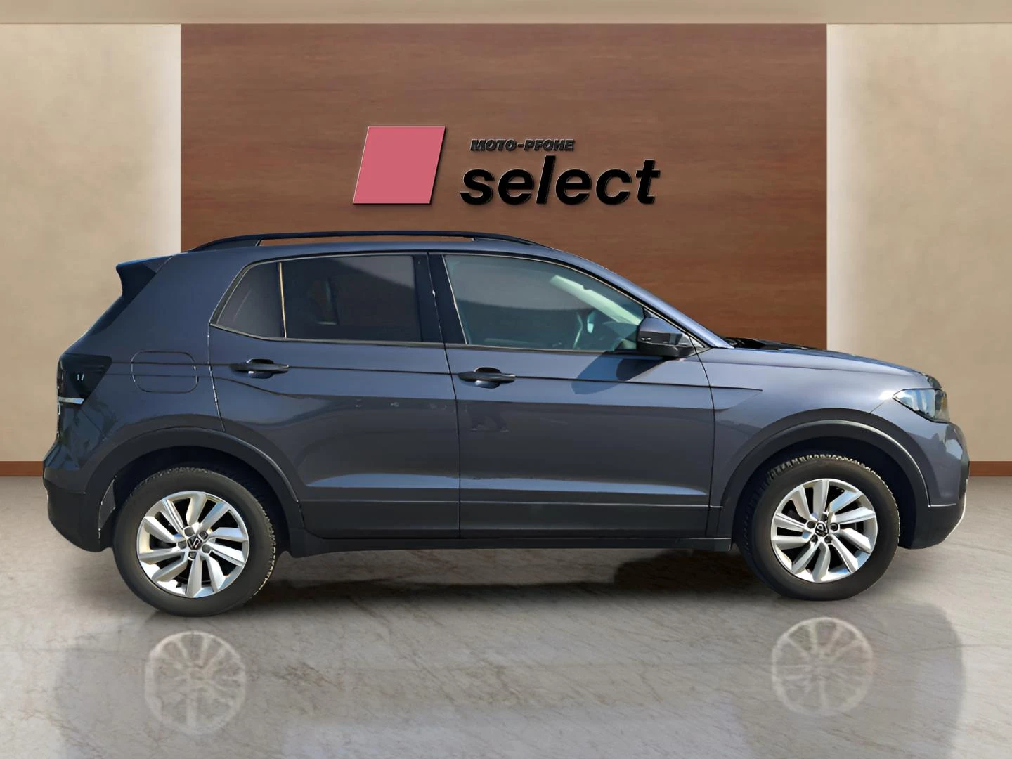 VW T-Cross 1.0, снимка 4 - Автомобили и джипове - 54445403