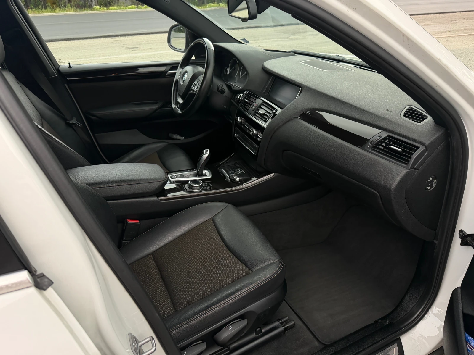 BMW X4 20 xDrive , снимка 11 - Автомобили и джипове - 54581650