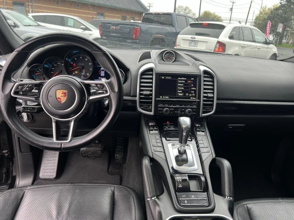 Porsche Cayenne 3.6 AWD* ПОДГРЕВ* ПАНОРАМА* КАМЕРА* КРАЙНА ЦЕНА* , снимка 8 - Автомобили и джипове - 54827841