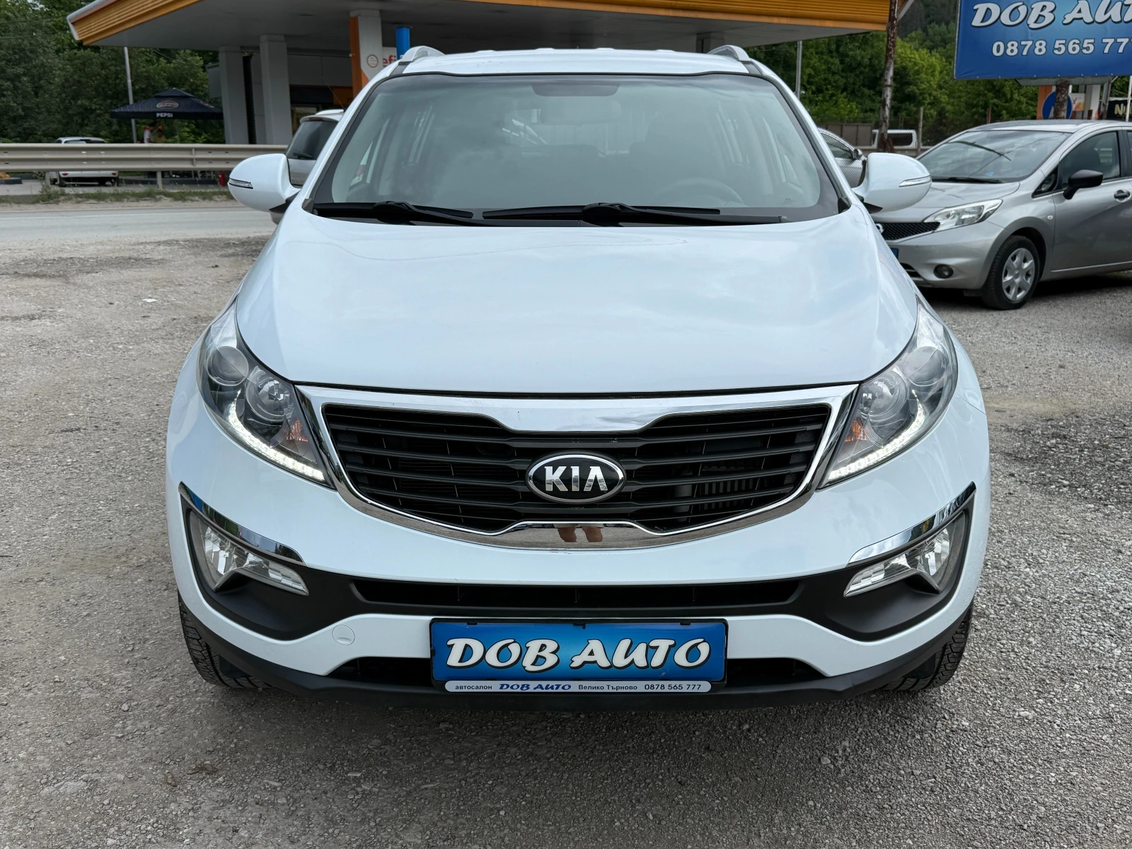 Kia Sportage 1.7CRDI-КЛИМАТИК-ПАРКТРОНИК, снимка 2 - Автомобили и джипове - 54877531