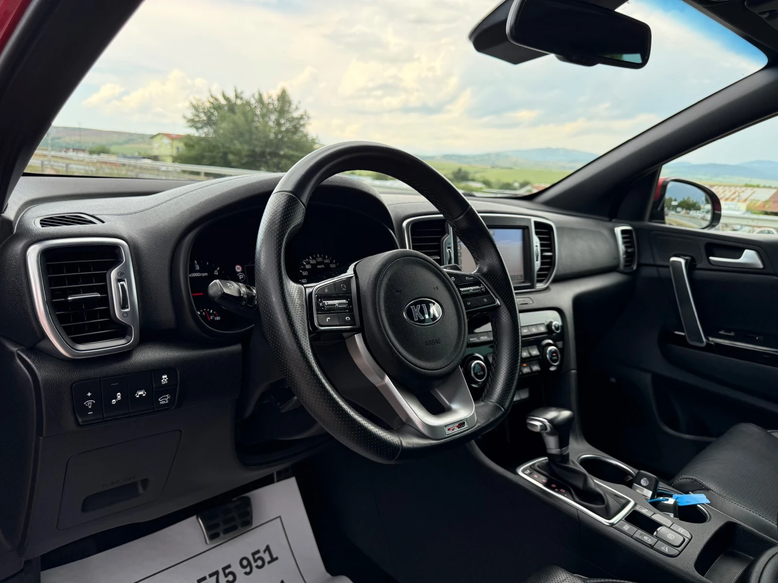 Kia Sportage 1.7-CRDI-GT-line-NEW-FULL-ПАНОРАМА-МЪРТВА ЗОНА-ТОП, снимка 8 - Автомобили и джипове - 54882411