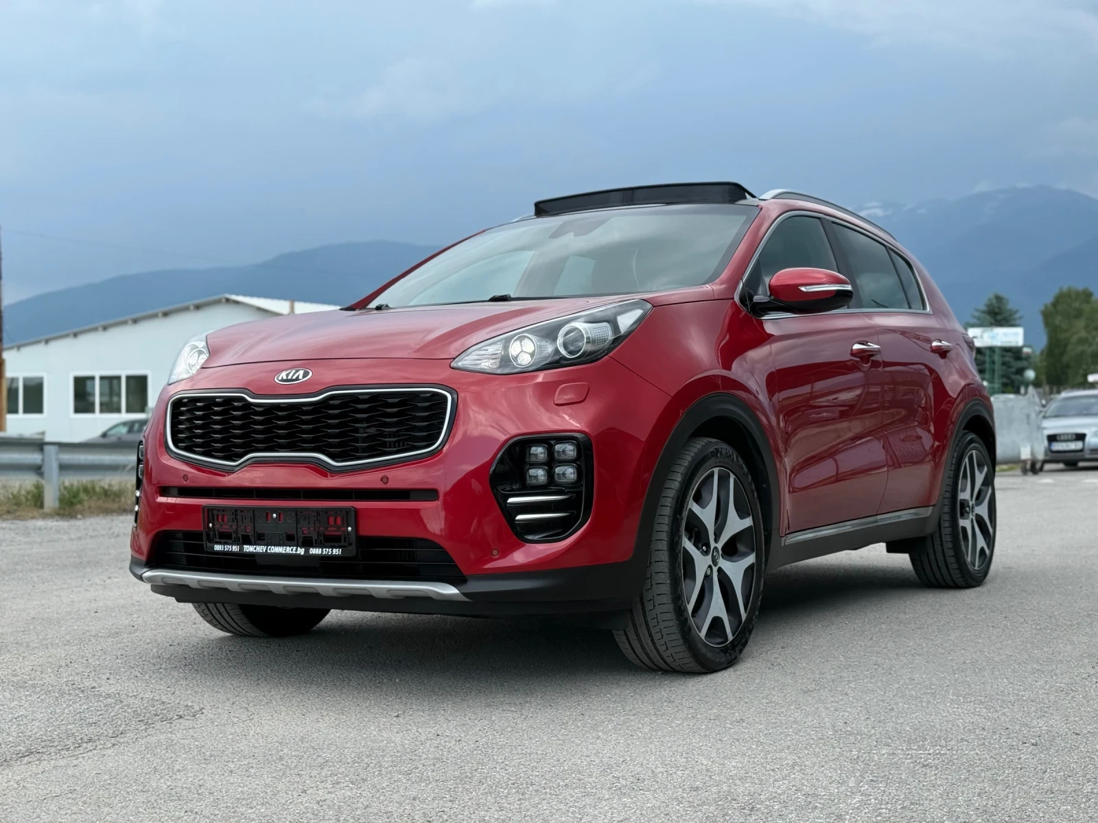 Kia Sportage 1.7-CRDI-GT-line-NEW-FULL-ПАНОРАМА-МЪРТВА ЗОНА-ТОП, снимка 3 - Автомобили и джипове - 54882411