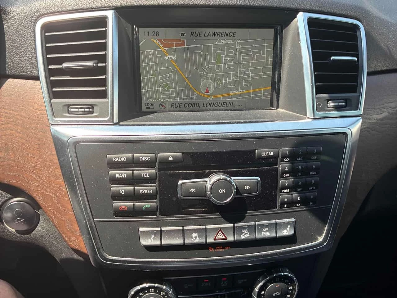 Mercedes-Benz ML 350 * BlueTEC * АВТОКРЕДИТ БЕЗ ПЪРВОНАЧАЛНА ВНОСКА* , снимка 9 - Автомобили и джипове - 55157192