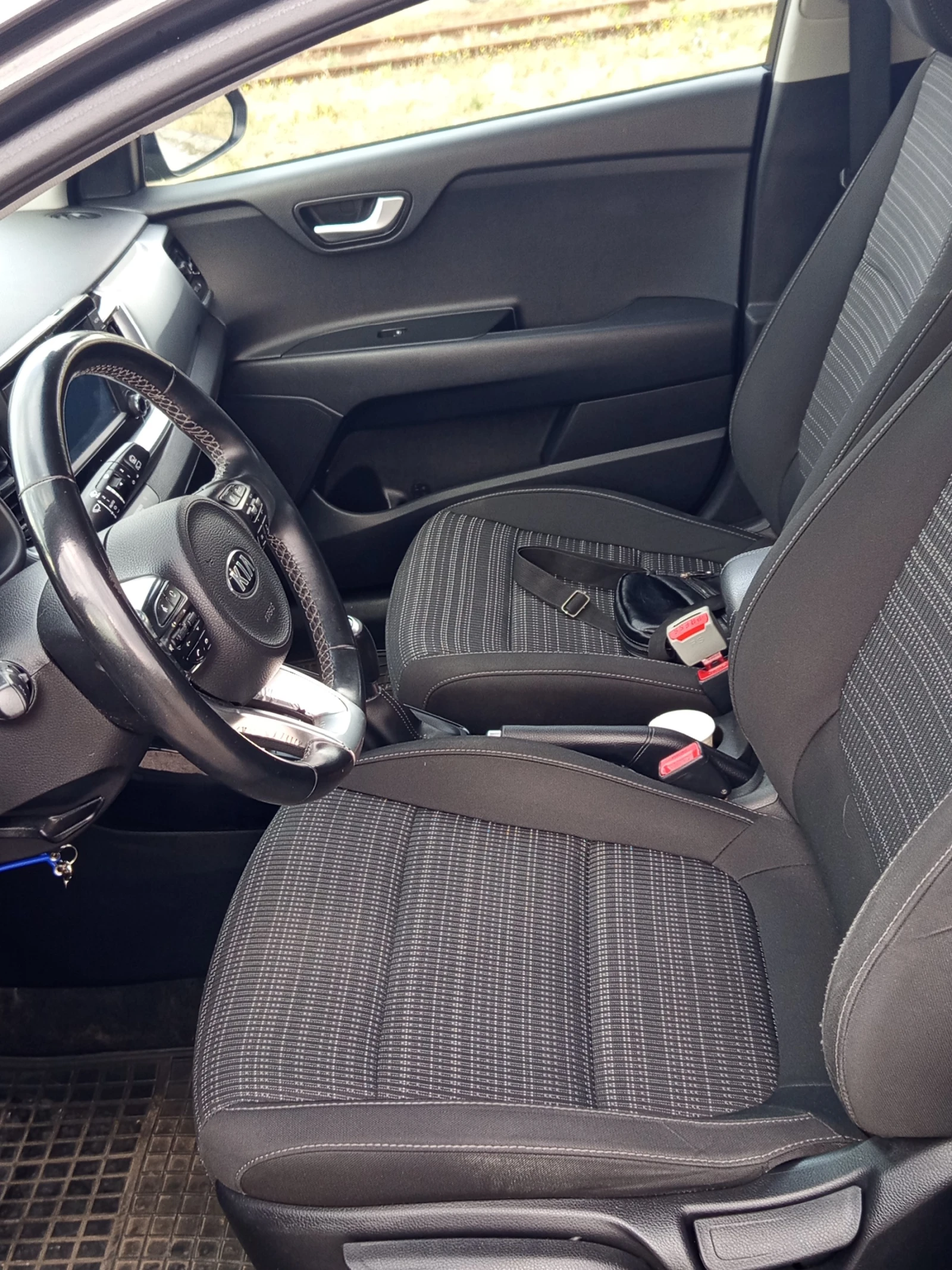 Kia Stonic 1.4/100кс.* * * , снимка 14 - Автомобили и джипове - 55342871