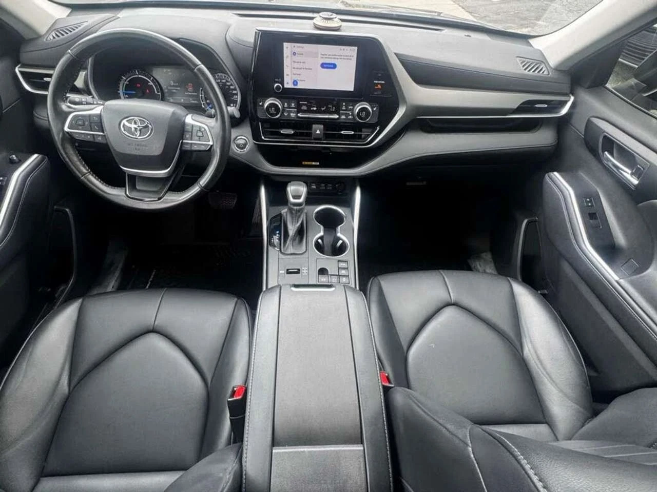 Toyota Highlander, снимка 14 - Автомобили и джипове - 56685373