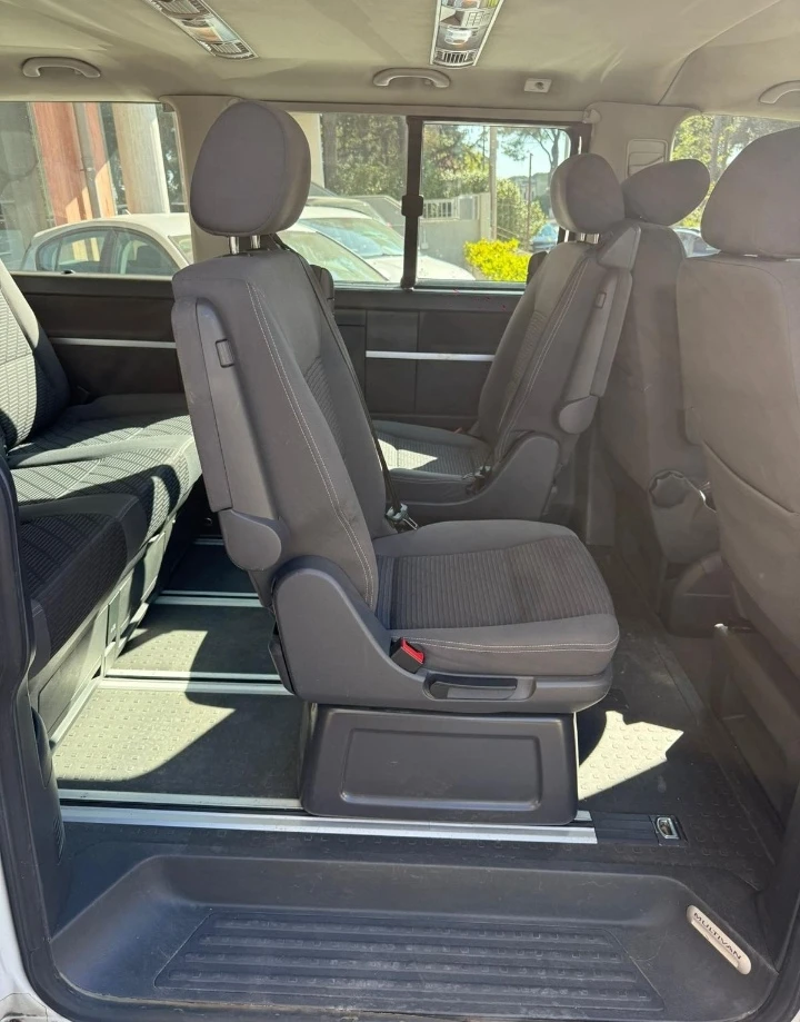 VW Multivan 2.0TDI-180к.с, снимка 10 - Бусове и автобуси - 54900504