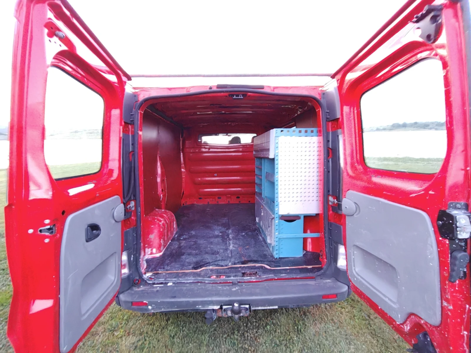 Opel Vivaro 1.9 DI - изображение 6