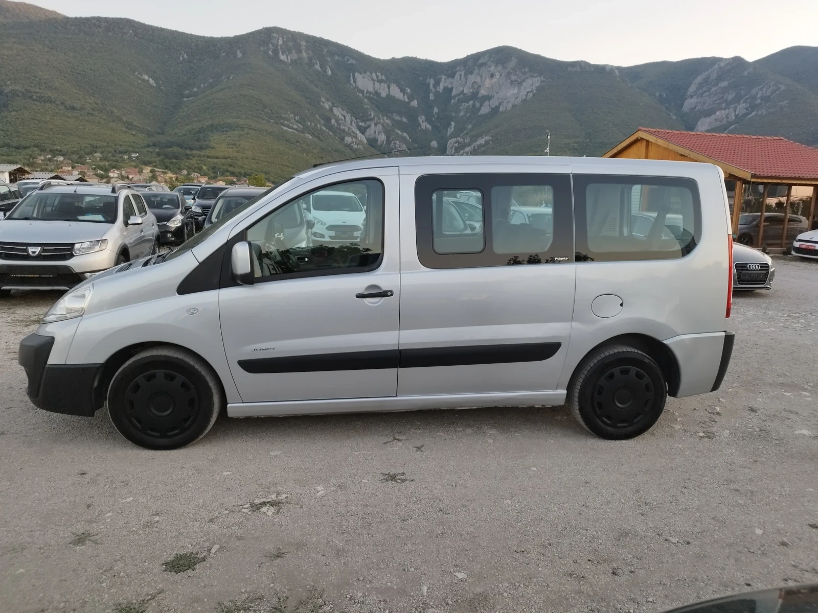 Citroen Jumpy 2.0 hdi 136kc 8+ 1, снимка 2 - Бусове и автобуси - 55533357