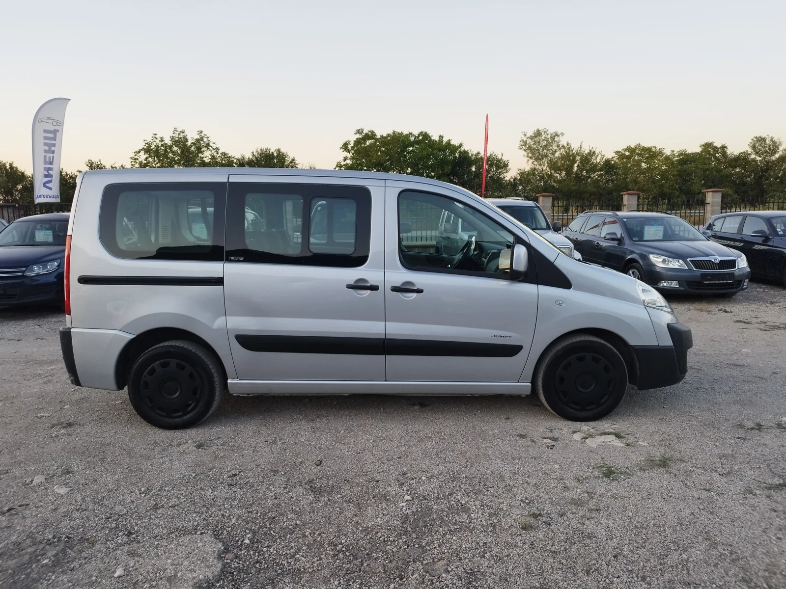 Citroen Jumpy 2.0 hdi 136kc 8+ 1, снимка 6 - Бусове и автобуси - 55533357