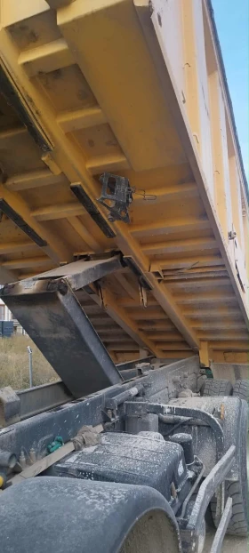 Обява за продажба на Mercedes-Benz Actros 4141 ~ 105 000 лв. - изображение 4 | Auto.bg Обява за продажба на Mercedes-Benz Actros 4141 ~ 105 000 лв. - изображение 4