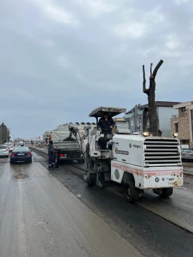 Машини за асфалт Друга Wirtgen W600 DC, снимка 5