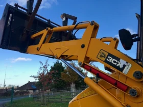      JCB 3cx