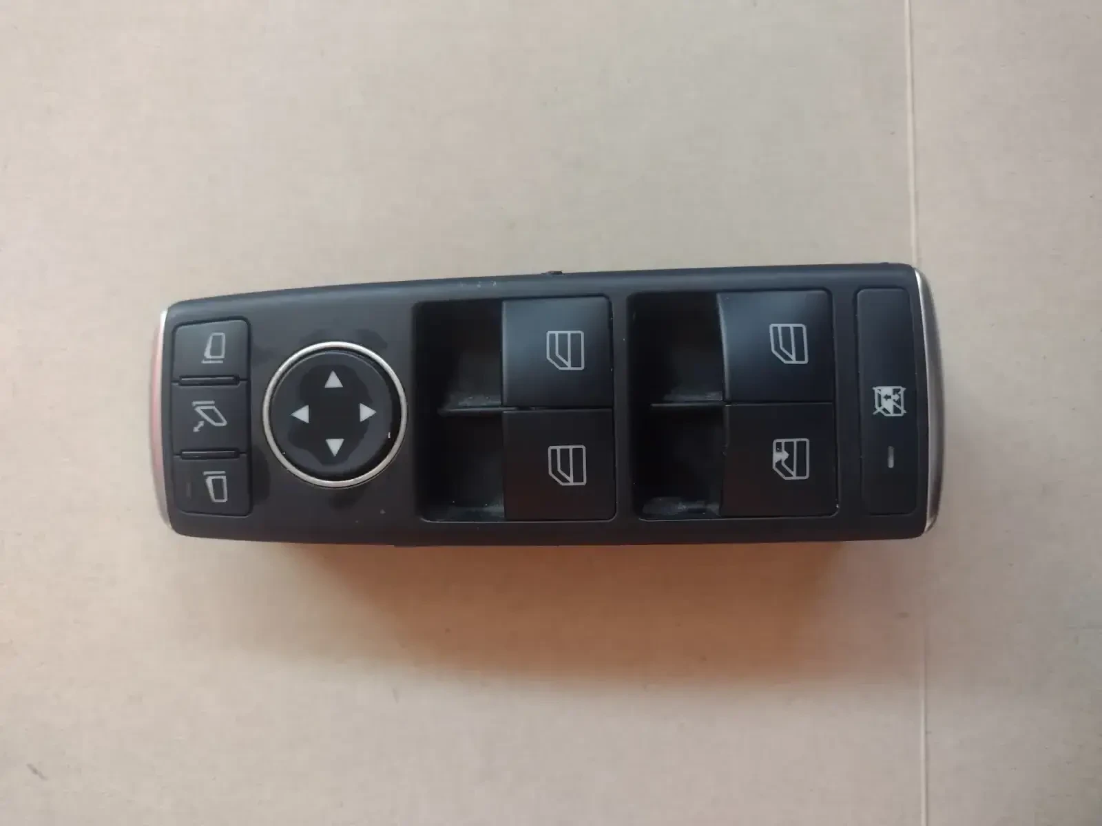 A2129056100  ����� �� ���������� ��.������ �� ��.���� �����  MERCEDES-BENZ CLS, W212       | Mobile.bg � ����������� 1