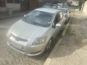 Toyota Auris D4D, снимка 1