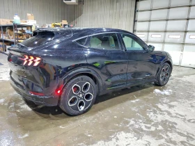 Ford Mustang Mach-E GT AWD, снимка 3
