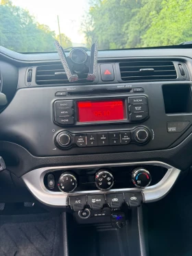 Kia Rio 1.25 Бензин/Газ/Климатик, снимка 8