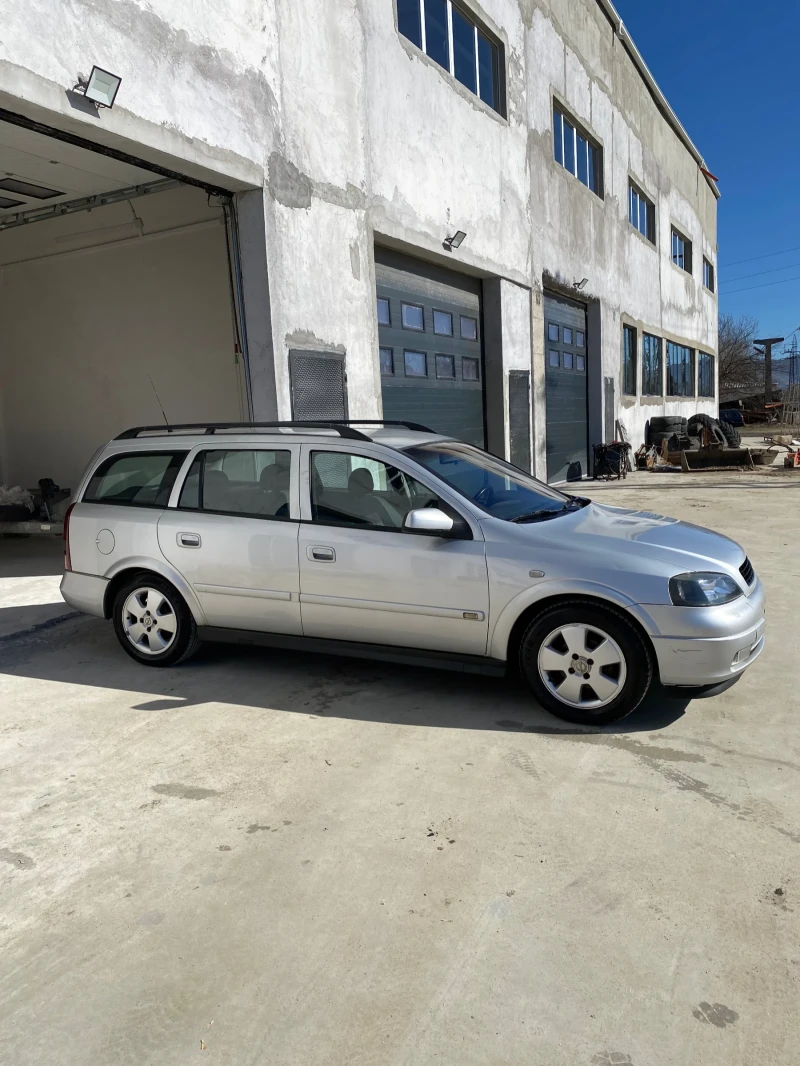 Opel Astra, снимка 5 - Автомобили и джипове - 47168634