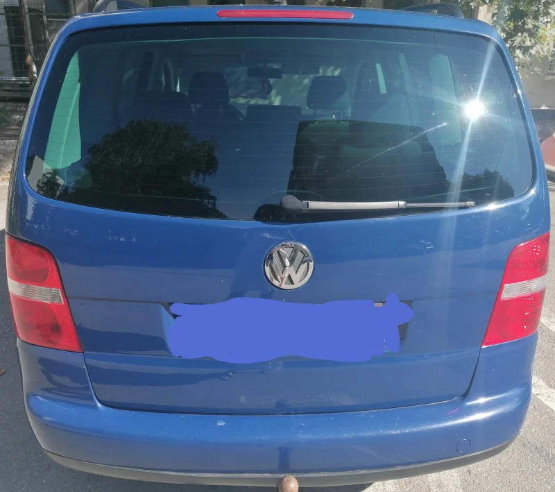 VW Touran, снимка 3 - Автомобили и джипове - 47590354