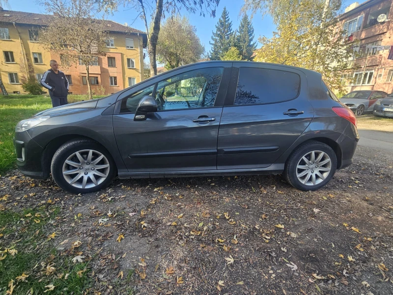 Peugeot 308 1.4 i, снимка 4 - Автомобили и джипове - 47751068