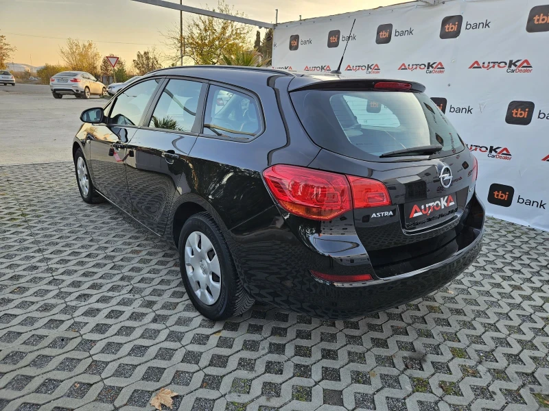 Opel Astra 1.7CDTI-110кс= 6СКОРОСТИ= АВТОПИЛОТ , снимка 4 - Автомобили и джипове - 48016214