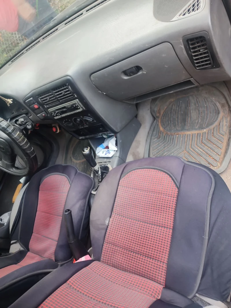 VW Polo, снимка 5 - Автомобили и джипове - 52812814