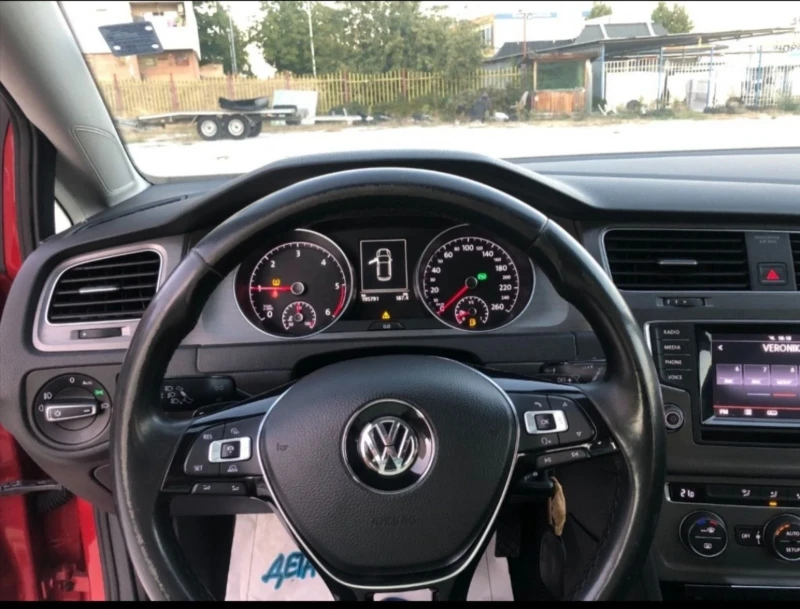 VW Golf 1.6, снимка 9 - Автомобили и джипове - 52751492
