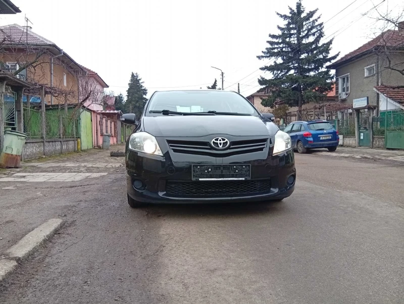 Toyota Auris 1.4d4d, снимка 3 - Автомобили и джипове - 53527914