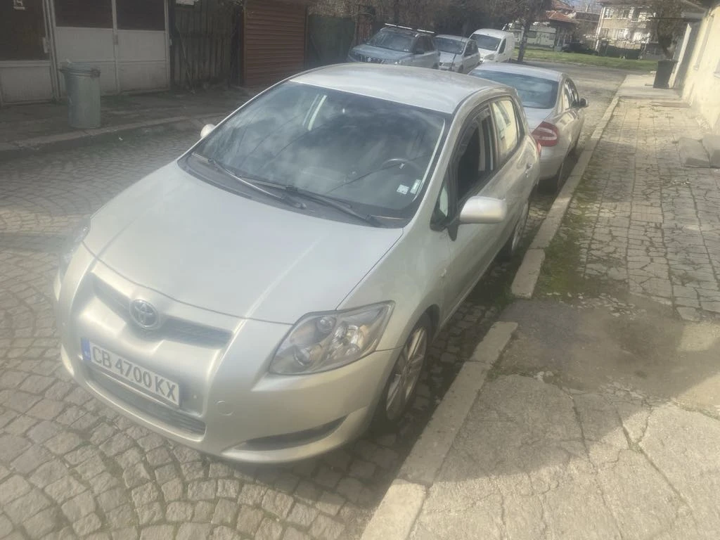 Toyota Auris D4D, снимка 1